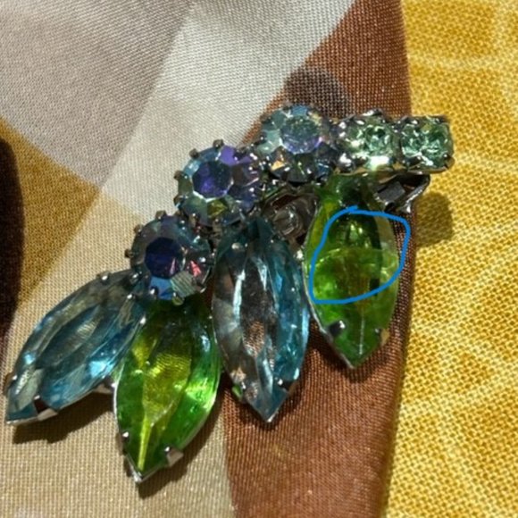 VTG WEISS aurora borealis Blue Green Rhinestone EARRINGS - Picture 10 of 10